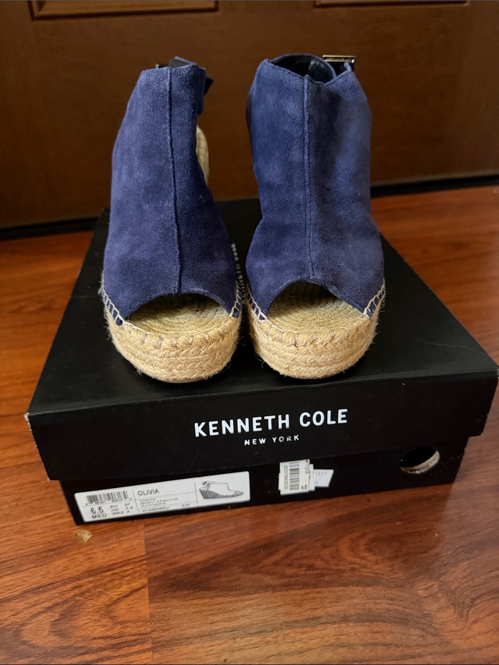 Kenneth Cole Navy Suede Peep-Toe Espadrille Wedge. Size 6.5